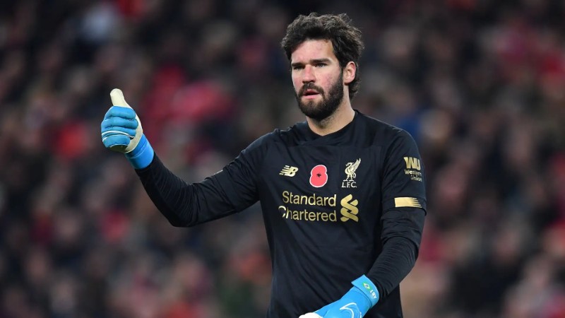 Liverpool bác tin bán Alisson Becker cho Juventus 2 Liverpool nói không với việc bán Alisson