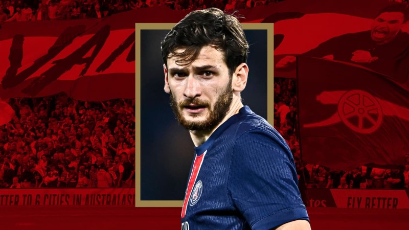 PSG chốt giá chuyển nhượng Khvicha Kvaratskhelia 3 Kvaratskhelia vẫn đang hạnh phúc với cuộc sống tại Paris