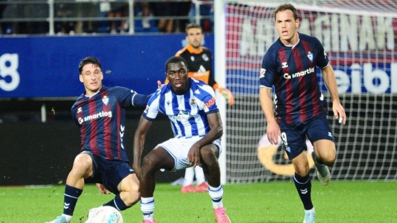 Soi kèo Sociedad B vs Eibar | 01h00 ngày 03/04 1 Sociedad B bị đánh giá thấp hơn Eibar