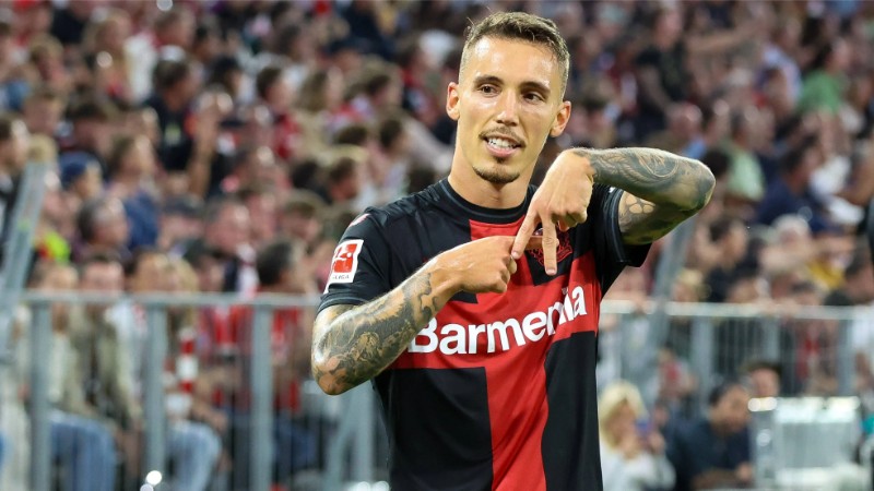 Barcelona tiến gần thỏa thuận mua Alejandro Grimaldo 1 Barca gấp rút chiêu mộ Grimaldo