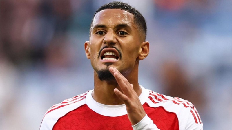 PSG gây sốc với bom tấn William Saliba 3 PSG phải chi đậm nếu muốn sở hữu William Saliba