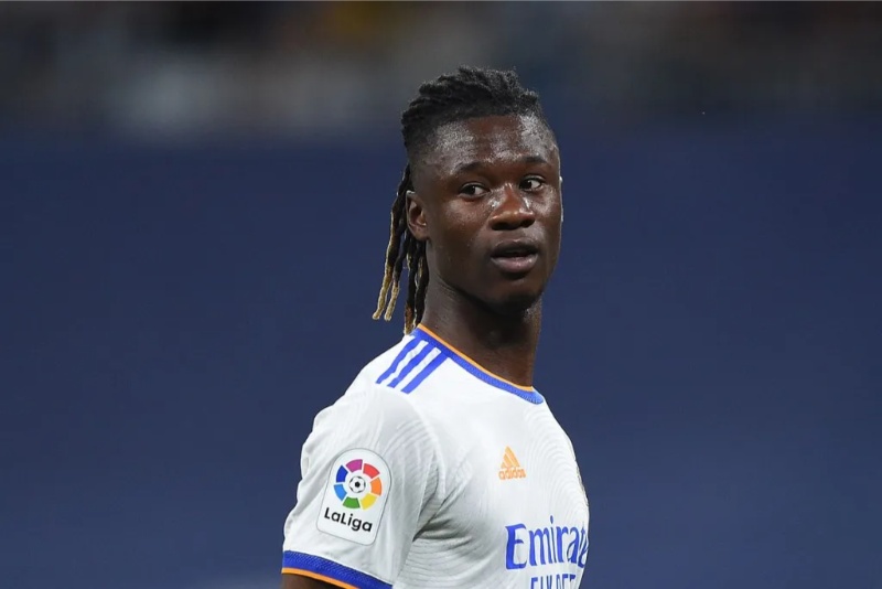 Barcelona kích hoạt thương vụ mua Eduardo Camavinga 1 Barca xem xét chiêu mộ Eduardo Camavinga