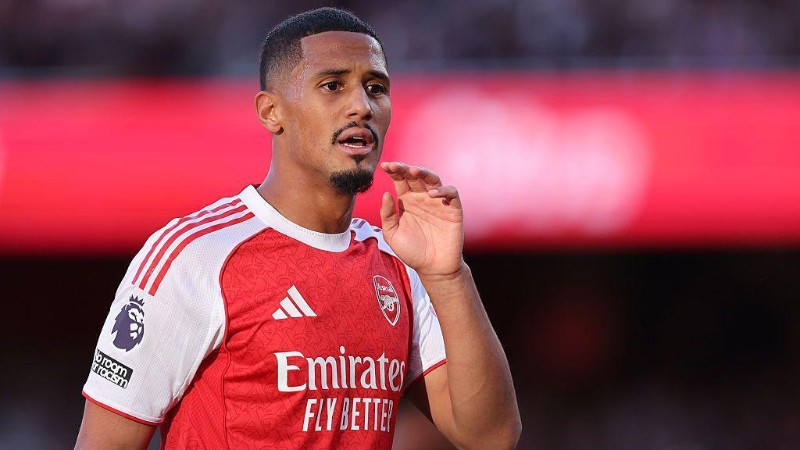 PSG gây sốc với bom tấn William Saliba 2 PSG trao vai trò trụ cột cho William Saliba